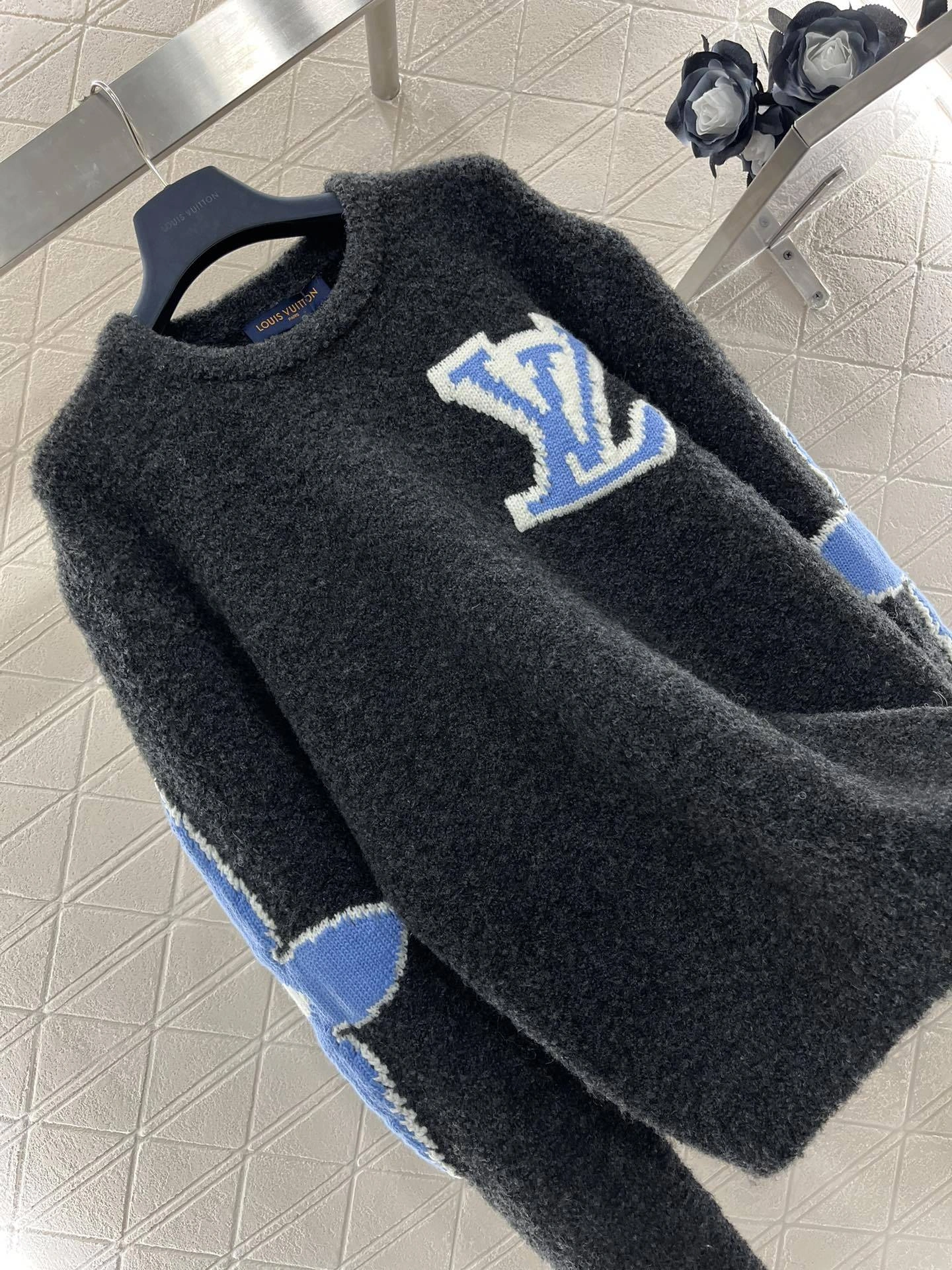 wg.luxury- 8V item:D-F244K0807